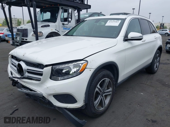 2019 Mercedes-Benz GLC 300 z VIN WDC0G4JB8KV182470, wystawiony jako IAAI lot #42429983 z przebiegiem 84 285 mil mil oraz . Historia ofert i sprzedaży dostępna na DreamBid. Obrazek 21.