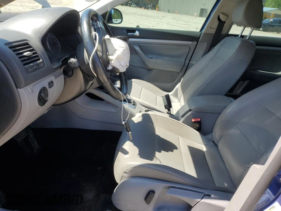 2008 Volkswagen Jetta SE with VIN 3VWRM71K68M198464, listed as a Copart auction lot 56947575 with 135,970 mi miles and Salvage title. Bid and sale history available at DreamBid. Image 7.