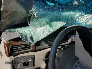 1999 Cadillac Eldorado Touring z VIN 1G6ET1299XU612153, wystawiony jako Copart lot #86257044 z przebiegiem Nie podano mil oraz Nie do naprawy. Historia ofert i sprzedaży dostępna na DreamBid. Obrazek 9.