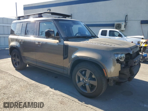 2020 Land Rover Defender SE with VIN SALEP7EU6L2002486, listed as a Copart auction lot 79749544 with 74,968 mi miles and Salvage title. Bid and sale history available at DreamBid. Image 4.
