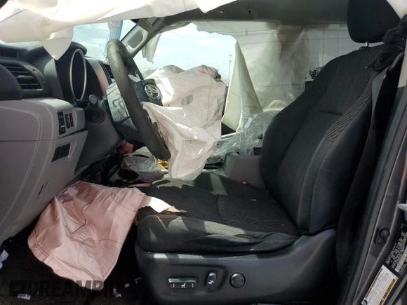 2013 Toyota 4Runner SR5 with VIN JTEZU5JR4D5054766, listed as a Copart auction lot 54129795 with Not Provided miles and Non Repairable. Bid and sale history available at DreamBid. Image 7.