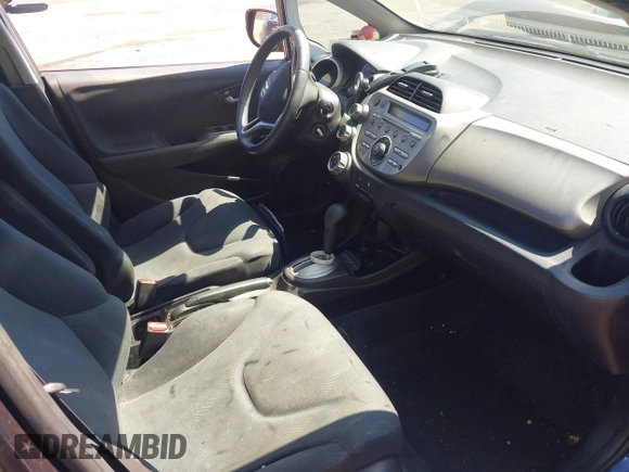 2010 Honda Fit Sport with VIN JHMGE8H47AS000393, listed as a IAAI auction lot 42696990 with 89,855 mi miles and . Bid and sale history available at DreamBid. Image 5.
