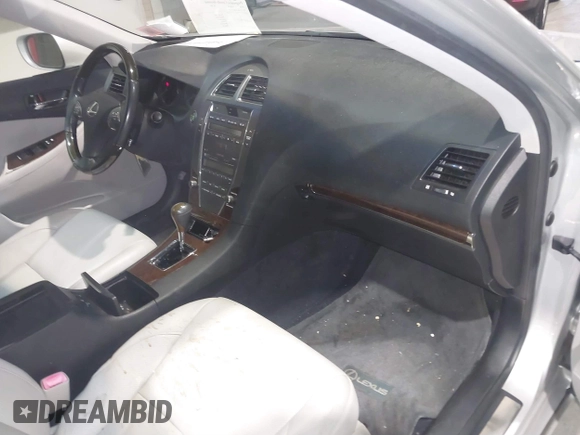 2010 Lexus ES 330 z VIN JTHBK1EG8A2413609, wystawiony jako IAAI lot #39619724 z przebiegiem 90 814 mil mil oraz . Historia ofert i sprzedaży dostępna na DreamBid. Obrazek 5.