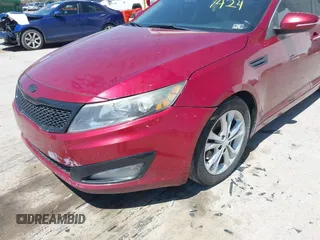 2013 Kia Optima EX with VIN 5XXGN4A70DG161424, listed as a IAAI auction lot 42084131 with 248,358 mi miles. Bid and sale history available at carsss.com. Image 6.
