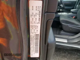 2011 Jeep Grand Cherokee Laredo z VIN 1J4RR4GG2BC518713, wystawiony jako Copart lot #55947995 z przebiegiem 119 783 mil mil oraz Szkoda całkowita • Salvage title. Historia ofert i sprzedaży dostępna na DreamBid. Obrazek 13.