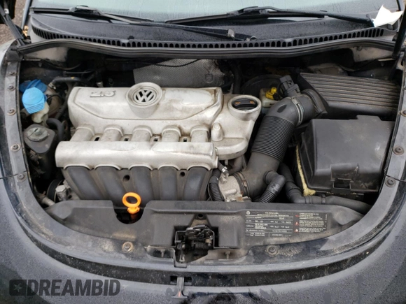 2010 Volkswagen Beetle with VIN 3VWRW3AG7AM027033, listed as a Copart auction lot 72426264 with 131,396 mi miles and Clean title. Bid and sale history available at DreamBid. Image 11.