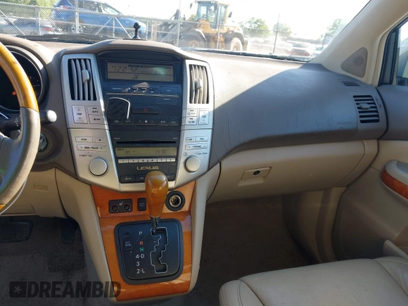 2009 Lexus RX 350 with VIN 2T2HK31U29C131932, listed as a IAAI auction lot 42030153 with 193,086 mi miles and . Bid and sale history available at DreamBid. Image 18.