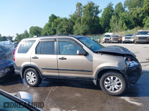 2005 Honda CR-V EX with VIN SHSRD78865U314431, listed as a IAAI auction lot 40206182 with 164,015 mi miles. Bid and sale history available at carsss.com. Image 13.