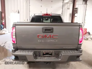 2021 GMC Canyon 4WD Denali with VIN 1GTG6EEN4M1287194, listed as a IAAI auction lot 41571729 with 21,704 mi miles. Bid and sale history available at carsss.com. Image 17.