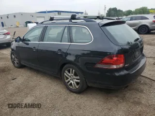 2011 Volkswagen Jetta SE with VIN 3VWPX7AJ4BM689757, listed as a Copart auction lot 59782905 with 264,847 mi miles and Clean title. Bid and sale history available at DreamBid. Image 2.