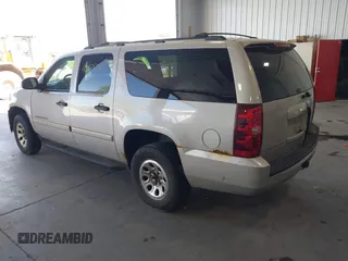 2007 Chevrolet Suburban LT с VIN 1GNFK16377J303817, выставлен на аукционе IAAI как лот 42226025 с пробегом 233 167 миль миль и . История ставок и продаж доступна на DreamBid. Изображение 3.