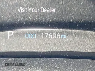 2024 Toyota Sienna XSE z VIN 5TDXSKFC4RS145137, wystawiony jako IAAI lot #41750659 z przebiegiem 17 606 mil mil oraz . Historia ofert i sprzedaży dostępna na DreamBid. Obrazek 16.