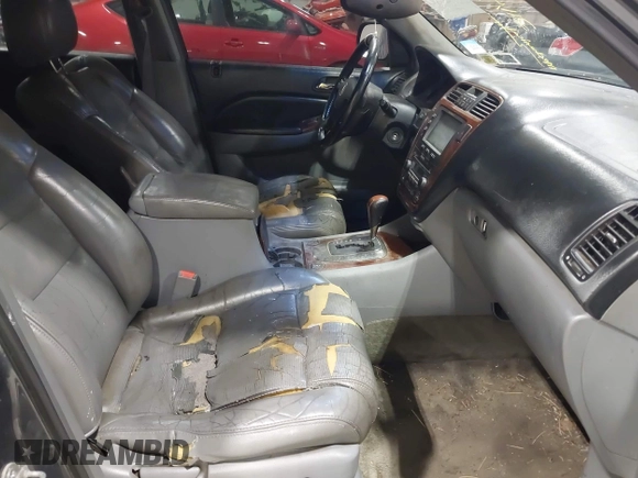 2006 Acura MDX with VIN 2HNYD18266H533584, listed as a IAAI auction lot 41937317 with 211,450 mi miles. Bid and sale history available at carsss.com. Image 5.