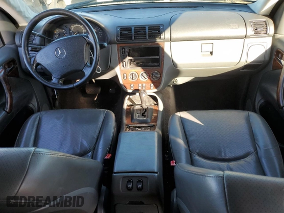 1999 Mercedes-Benz M-Class with VIN 4JGAB54EXXA144088, listed as a Copart auction lot 44268454 with 283,774 mi miles and Clean Title. Bid and sale history available at carsss.com. Image 8.