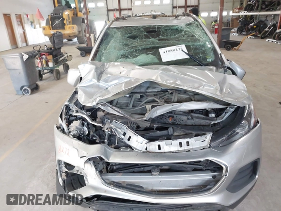 2017 Chevrolet Trax LT with VIN KL7CJLSB0HB086370, listed as a IAAI auction lot 41888272 with Not Provided miles and . Bid and sale history available at carsss.com. Image 6.
