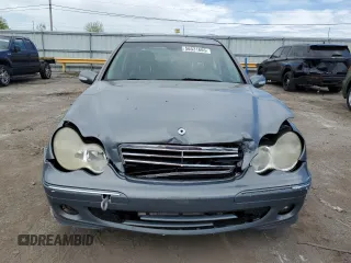 2006 Mercedes-Benz C 280 Luxury z VIN WDBRF92H06F774525, wystawiony jako Copart lot #56531665 z przebiegiem 20 148 mil mil oraz Szkoda całkowita • Salvage title. Historia ofert i sprzedaży dostępna na DreamBid. Obrazek 5.