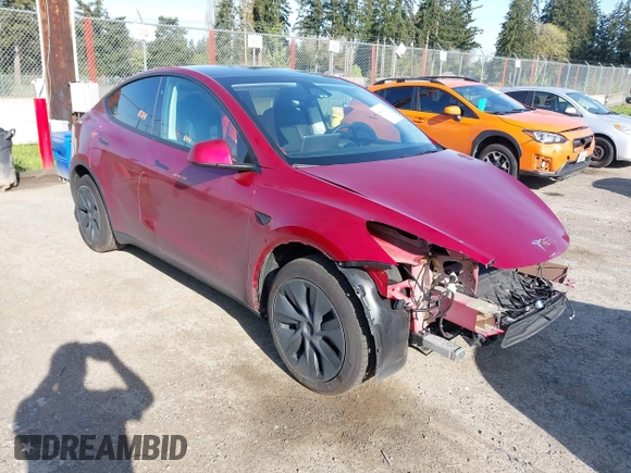 2024 Tesla Model Y Long Range with VIN 7SAYGDEE9RF199805, listed as a IAAI auction lot 42018221 with 7,359 mi miles. Bid and sale history available at carsss.com. Image 1.