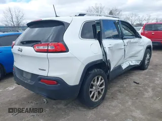 2016 Jeep Cherokee Latitude with VIN 1C4PJMCB0GW236445, listed as a IAAI auction lot 41940114 with 159,168 mi miles and . Bid and sale history available at DreamBid. Image 4.