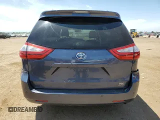 2017 Toyota Sienna XLE with VIN 5TDDZ3DC8HS168698, listed as a Copart auction lot 58201365 with 239,260 mi miles and Salvage title. Bid and sale history available at DreamBid. Image 6.