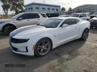 2019 Chevrolet Camaro 1LT z VIN 1G1FA1RSXK0151411, wystawiony jako Copart lot #58203355 z przebiegiem 117 177 mil mil oraz Szkoda całkowita • Salvage title. Historia ofert i sprzedaży dostępna na DreamBid. Obrazek 1.