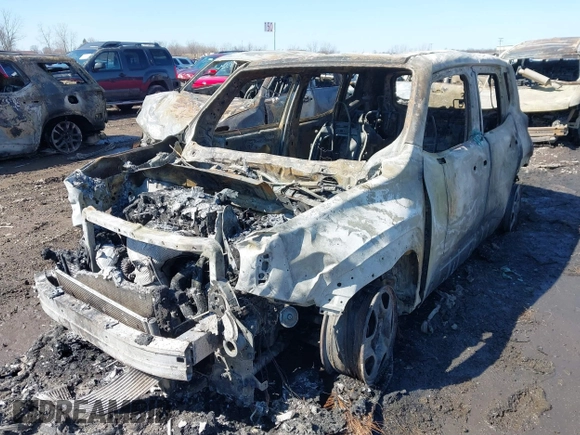 2020 Jeep Renegade Sport z VIN ZACNJBAB1LPL22947, wystawiony jako IAAI lot #41689643 z przebiegiem 80 397 mil mil oraz . Historia ofert i sprzedaży dostępna na DreamBid. Obrazek 6.