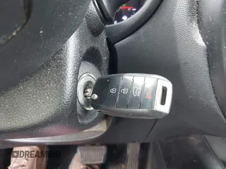 2016 Kia Soul z VIN KNDJN2A2XG7370231, wystawiony jako IAAI lot #42343540 z przebiegiem 113 043 mil mil oraz . Historia ofert i sprzedaży dostępna na DreamBid. Obrazek 11.