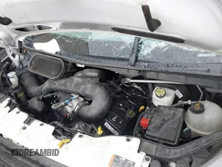 2019 Ford Transit with VIN 1FTYR2CM9KKA81722, listed as a IAAI auction lot 41990481 with 101,540 mi miles. Bid and sale history available at carsss.com. Image 10.
