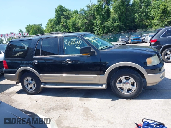 2006 Ford Expedition Eddie Bauer z VIN 1FMPU17596LB00921, wystawiony jako IAAI lot #42388660 z przebiegiem Nie podano mil oraz . Historia ofert i sprzedaży dostępna na DreamBid. Obrazek 13.