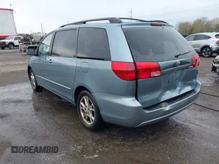 2005 Toyota Sienna XLE with VIN 5TDZA22C95S386560, listed as a IAAI auction lot 41943555 with 230,708 mi miles and . Bid and sale history available at DreamBid. Image 3.