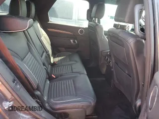 2019 Land Rover Discovery HSE with VIN SALRR2RV0KA096290, listed as a Copart auction lot 74622914 with 59,821 mi miles and Non Repairable. Bid and sale history available at DreamBid. Image 11.