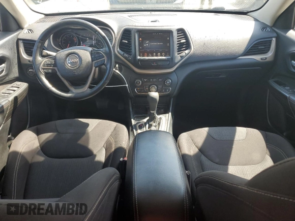 2016 Jeep Cherokee Latitude z VIN 1C4PJLCS9GW161125, wystawiony jako Copart lot #61339145 z przebiegiem 244 966 mil mil oraz Szkoda całkowita • Salvage title. Historia ofert i sprzedaży dostępna na DreamBid. Obrazek 8.