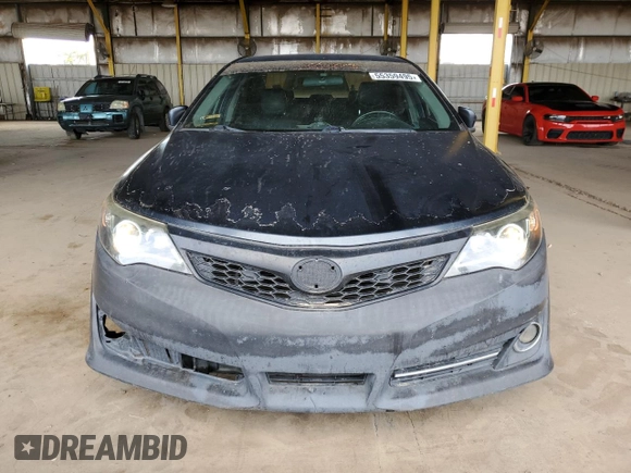 2013 Toyota Camry L with VIN 4T1BF1FK6DU264985, listed as a Copart auction lot 55359495 with 136,209 mi miles and Clean Title. Bid and sale history available at DreamBid. Image 5.
