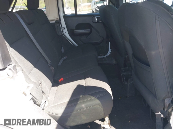 2020 Jeep Wrangler Unlimited Sport S с VIN 1C4HJXDN0LW204734, выставлен на аукционе IAAI как лот 42128859 с пробегом 92 017 миль миль и . История ставок и продаж доступна на DreamBid. Изображение 8.