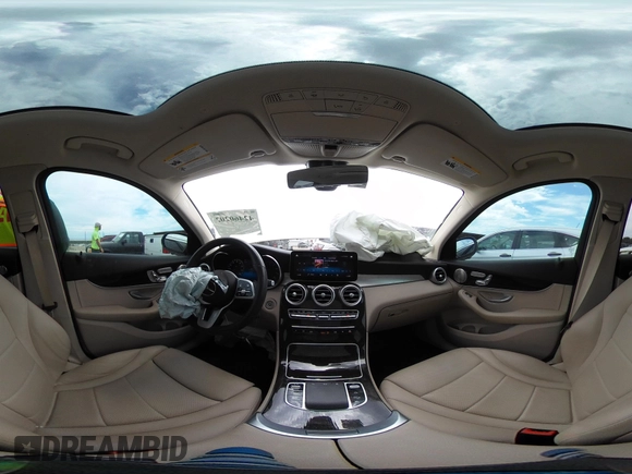 2021 Mercedes-Benz GLC 300 z VIN W1N0G8DB7MF987844, wystawiony jako IAAI lot #42460202 z przebiegiem 39 784 mil mil oraz . Historia ofert i sprzedaży dostępna na DreamBid. Obrazek 18.