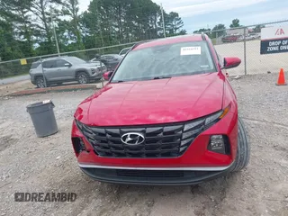 2022 Hyundai Tucson SEL z VIN 5NMJF3AE5NH135237, wystawiony jako IAAI lot #42324113 z przebiegiem 44 077 mil mil oraz . Historia ofert i sprzedaży dostępna na DreamBid. Obrazek 12.