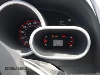2009 Toyota Matrix S with VIN 2T1KE40E79C019533, listed as a IAAI auction lot 42692058 with 74,327 mi miles and . Bid and sale history available at DreamBid. Image 7.