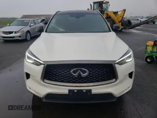 2021 Infiniti QX50 LUXE with VIN 3PCAJ5BB5MF125953, listed as a Copart auction lot 37266323 with 7,966 mi miles. Bid and sale history available at carsss.com. Image 5.