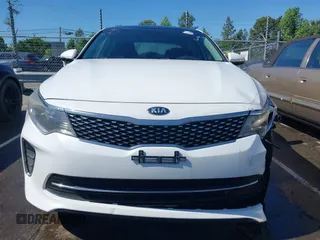 2018 Kia Optima LX z VIN 5XXGT4L30JG234223, wystawiony jako IAAI lot #42204025 z przebiegiem 162 545 mil mil oraz . Historia ofert i sprzedaży dostępna na DreamBid. Obrazek 12.