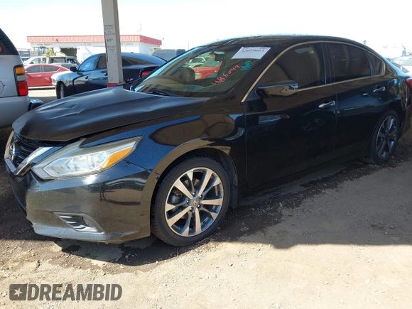 2017 Nissan Altima SV with VIN 1N4AL3AP2HC486044, listed as a IAAI auction lot 42029663 with 137,854 mi miles and . Bid and sale history available at carsss.com. Image 2.