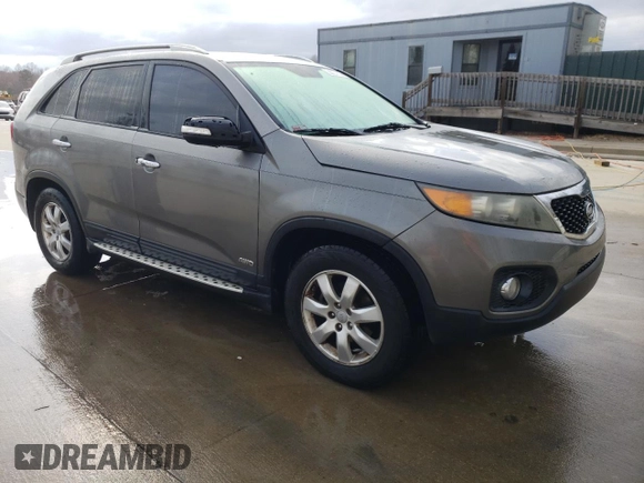 2012 Kia Sorento LX with VIN 5XYKTDA28CG285164, listed as a Copart auction lot 47848685 with 118,137 mi miles and Clean Title. Bid and sale history available at carsss.com. Image 4.