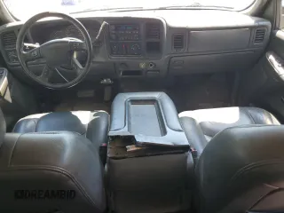 2005 GMC Sierra 3500 DRW Work Trk z VIN 1GTJK33245F920117, wystawiony jako Copart lot #57468965 z przebiegiem 157 458 mil mil oraz Szkoda całkowita • Salvage title. Historia ofert i sprzedaży dostępna na DreamBid. Obrazek 8.
