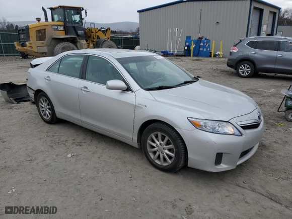 2010 Toyota Camry Hybrid with VIN 4T1BB3EK9AU116298, listed as a Copart auction lot 44801335 with 262,777 mi miles and Salvage Title. Bid and sale history available at carsss.com. Image 4.