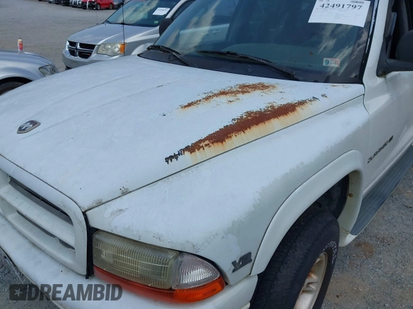 2000 Dodge Durango with VIN 1B4HS28N6YF200766, listed as a IAAI auction lot 42491797 with 350,231 mi miles and . Bid and sale history available at DreamBid. Image 15.