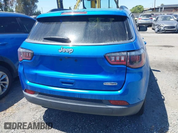 2018 Jeep Compass Latitude with VIN 3C4NJCBB6JT227412, listed as a IAAI auction lot 42120163 with 80,490 mi miles and . Bid and sale history available at DreamBid. Image 17.