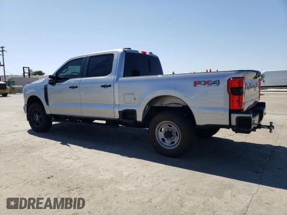 2024 Ford F-250 XL z VIN 1FT8W2BN2RED16263, wystawiony jako Copart lot #63127585 z przebiegiem 16 997 mil mil oraz Szkoda całkowita • Salvage title. Historia ofert i sprzedaży dostępna na DreamBid. Obrazek 2.