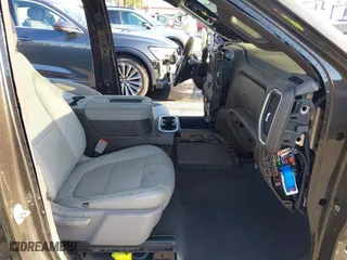 2019 Chevrolet Silverado 1500 LT Trail Boss with VIN 1GCPYFED4KZ397183, listed as a IAAI auction lot 41916320 with 1 mi miles. Bid and sale history available at carsss.com. Image 5.