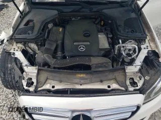2017 Mercedes-Benz E 300 Luxury with VIN WDDZF4KB1HA148925, listed as a Copart auction lot 60001475 with 72,293 mi miles and Salvage title. Bid and sale history available at DreamBid. Image 11.