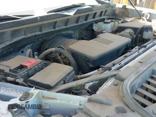 2021 Chevrolet Silverado 1500 Work Truck z VIN 1GCRYAEF1MZ218873, wystawiony jako IAAI lot #42500125 z przebiegiem 54 619 mil mil oraz . Historia ofert i sprzedaży dostępna na DreamBid. Obrazek 18.