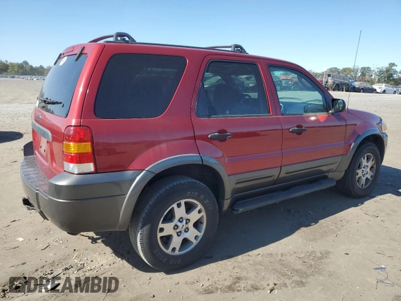 2005 Ford Escape XLT with VIN 1FMYU03185KA84202, listed as a Copart auction lot 75138074 with 147,142 mi miles and Clean Title. Bid and sale history available at carsss.com. Image 3.