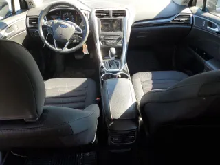 2016 Ford Fusion SE z VIN 3FA6P0HD7GR365174, wystawiony jako Copart lot #49579235 z przebiegiem 104 212 mil mil oraz Szkoda całkowita • Salvage title. Historia ofert i sprzedaży dostępna na DreamBid. Obrazek 8.